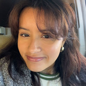 Kimberly - 2 Paws Up Inc.